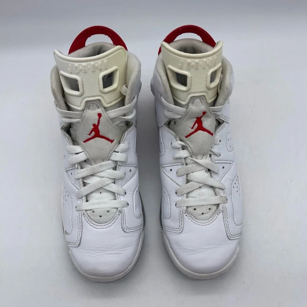 Nike Air Jordan 6 Retro GS‎ 384665-162 Youth Size 6Y Shoes 'Red Oreo' Sneakers
